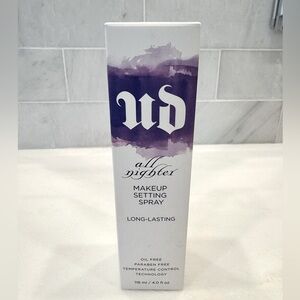 Urban Decay All Nighter waterproof setting spray, 4 fl oz.